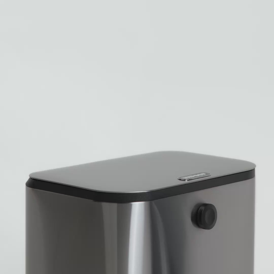 Load video: UnPoof™ Vacuum-Seal Kitchen Trash Can, 13-Gallon